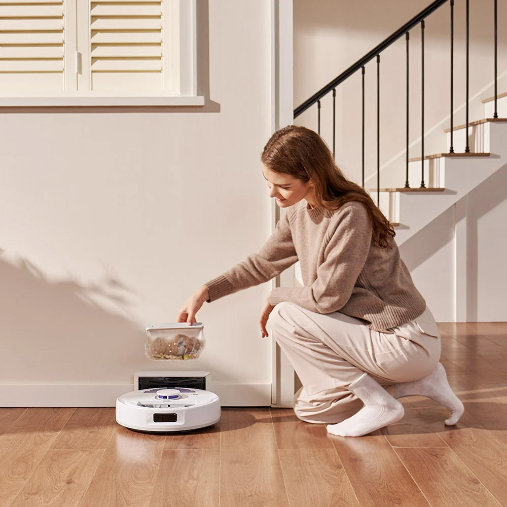 Narwal Freo X Plus Robot Vacuum Cleaner and Mop with Free Dust Bags